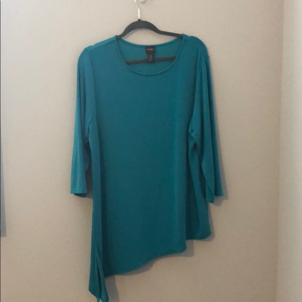 Chic turquoise tunic